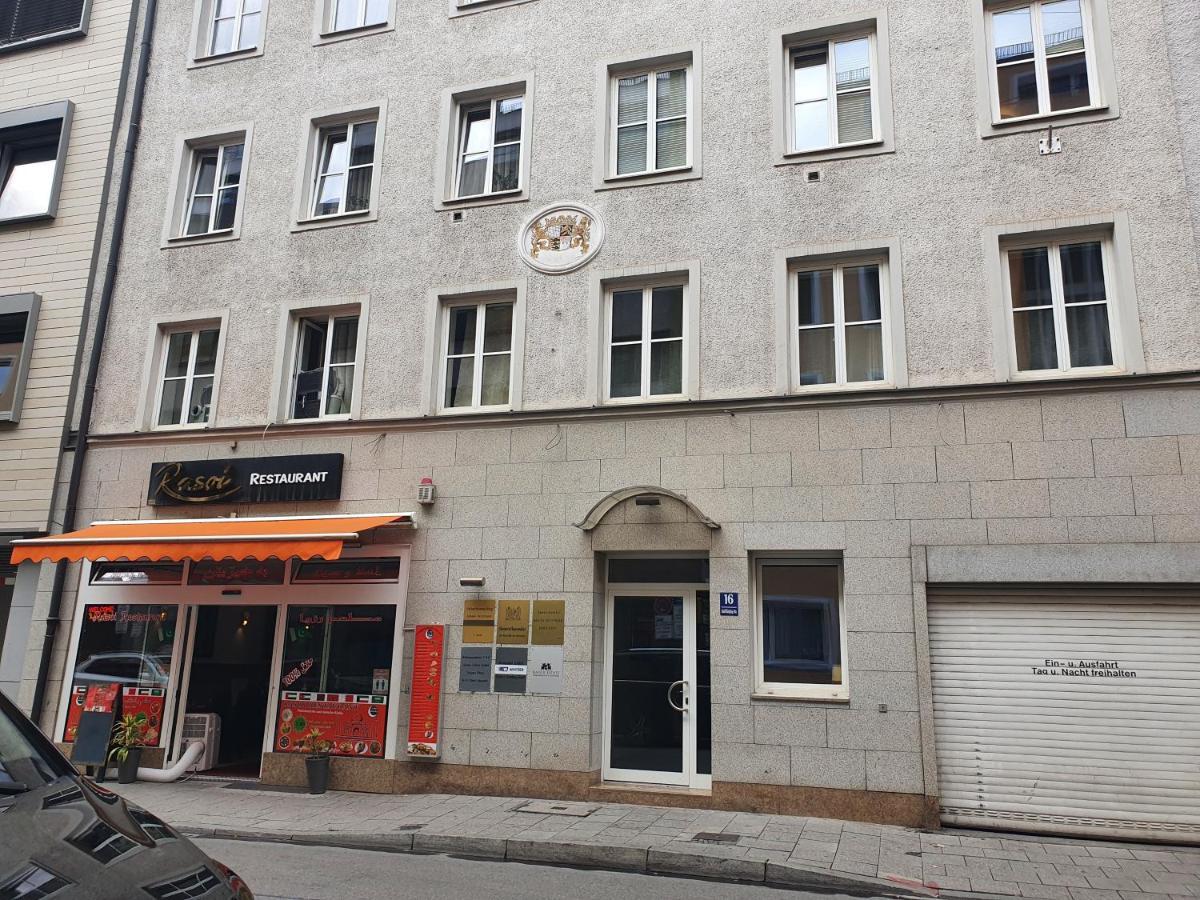 One-Bedroom Apartment,1058683780:JPEG
