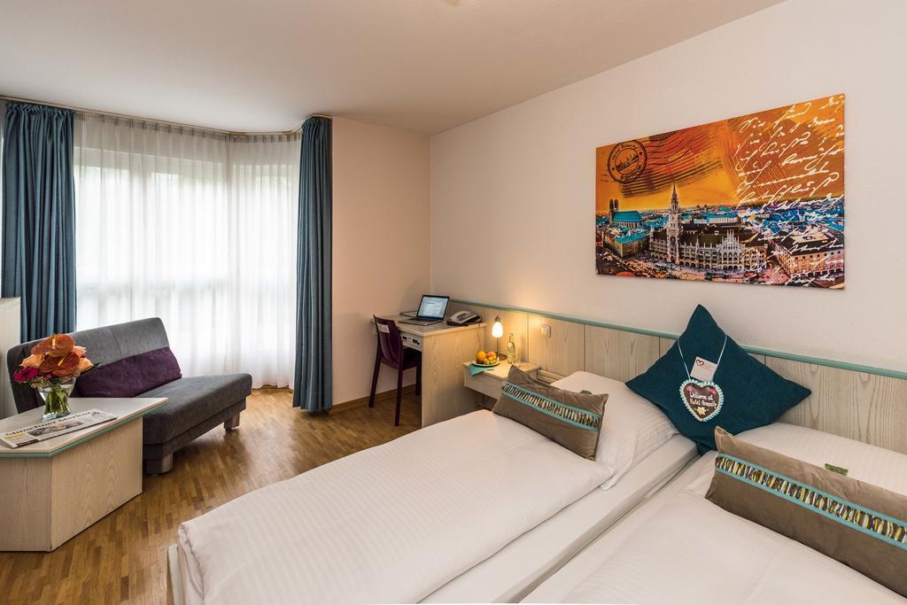 Superior Twin Room with Garden View