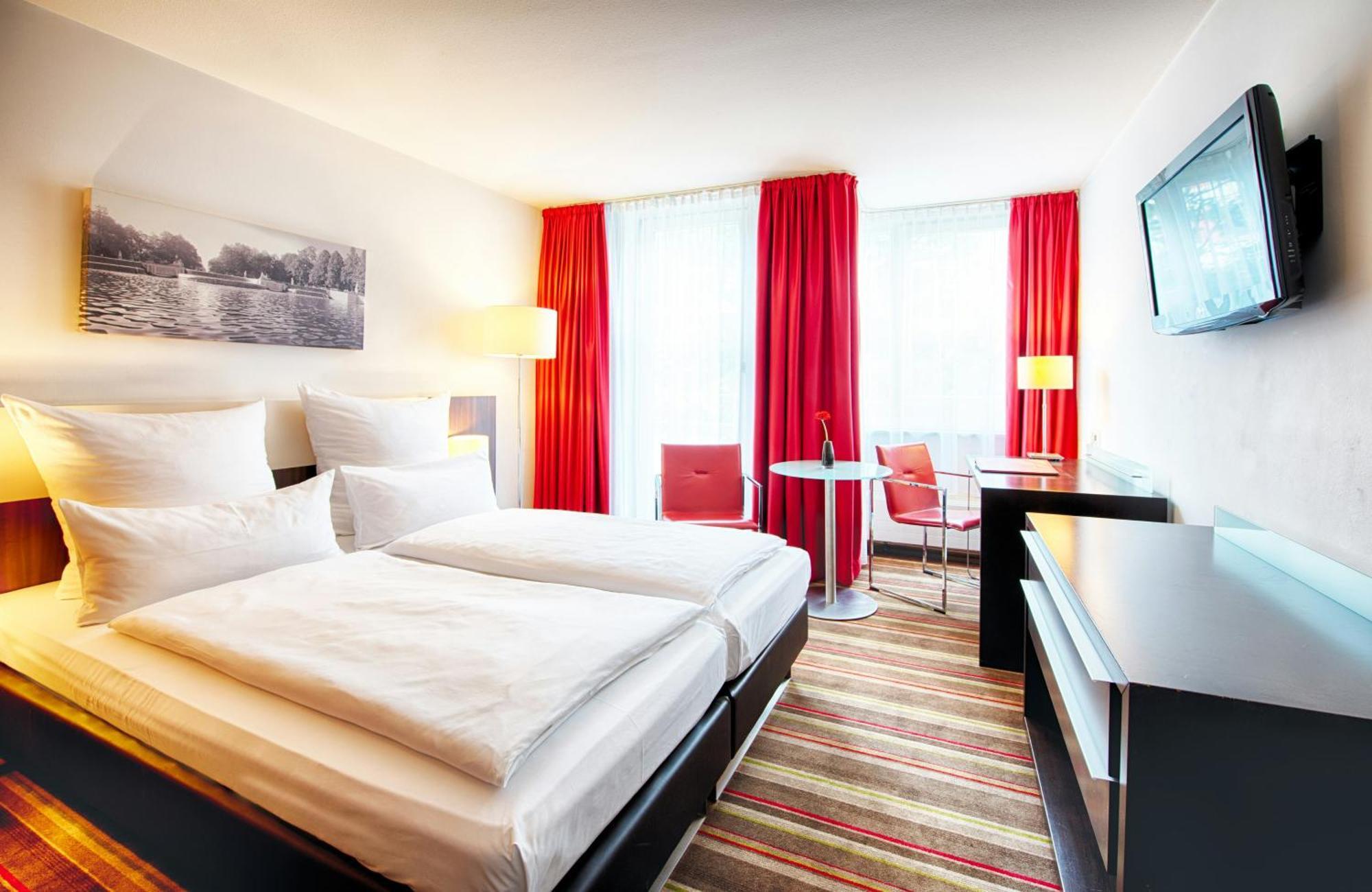 Quarto Comfort com Cama de Casal ou 2 de Solteiro