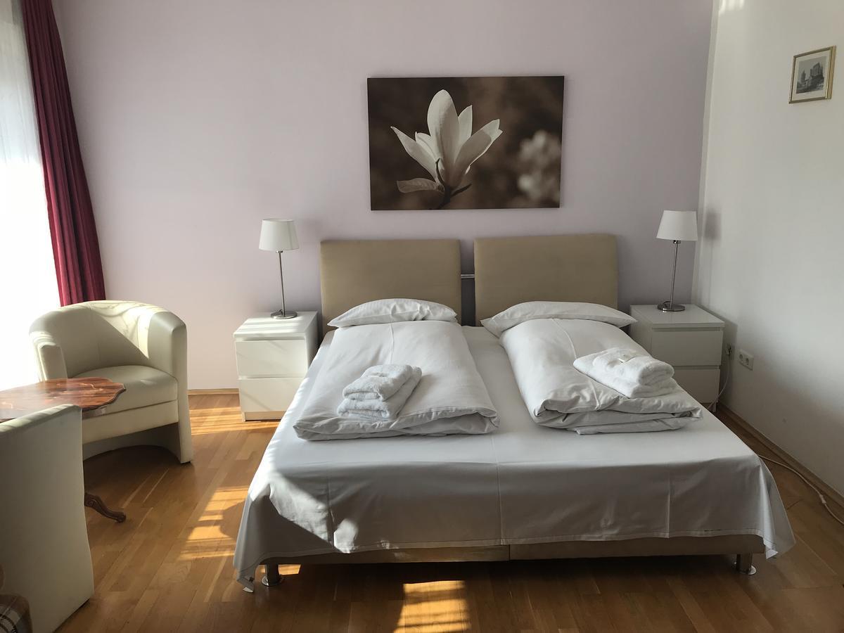 Camera Quadrupla con Bagno Privato