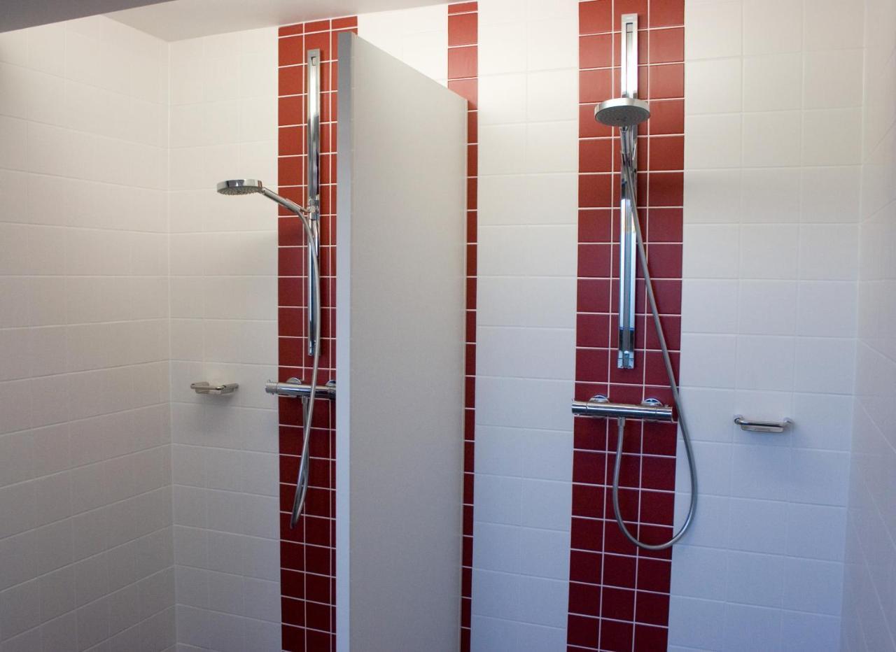 Single Room Shared Toilet,765892084:JPEG