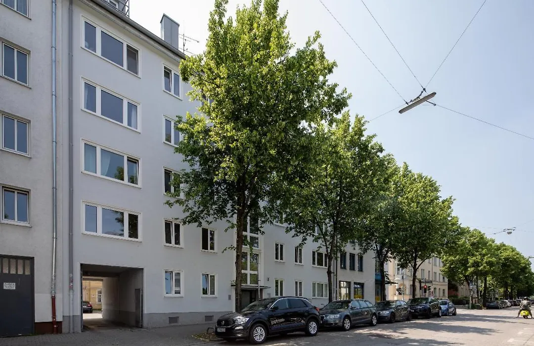 Mozart Apartment München-1