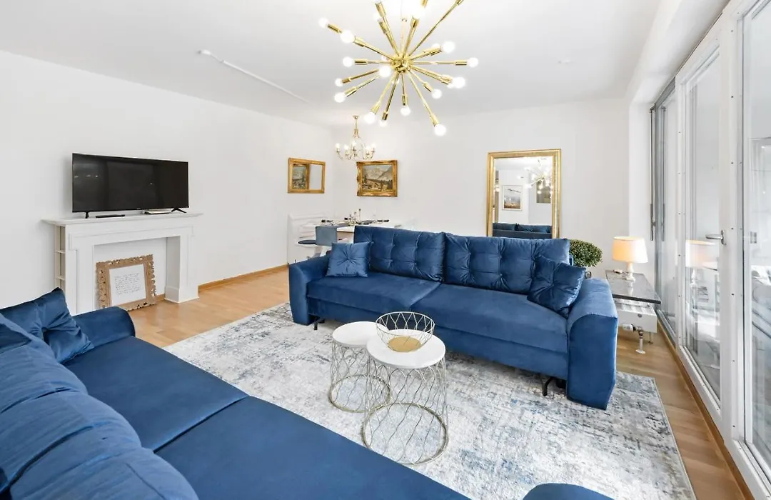 Zwei Zimmer Wohnung Im Stadtzentrum Mit Tiefgaragenplatz-1