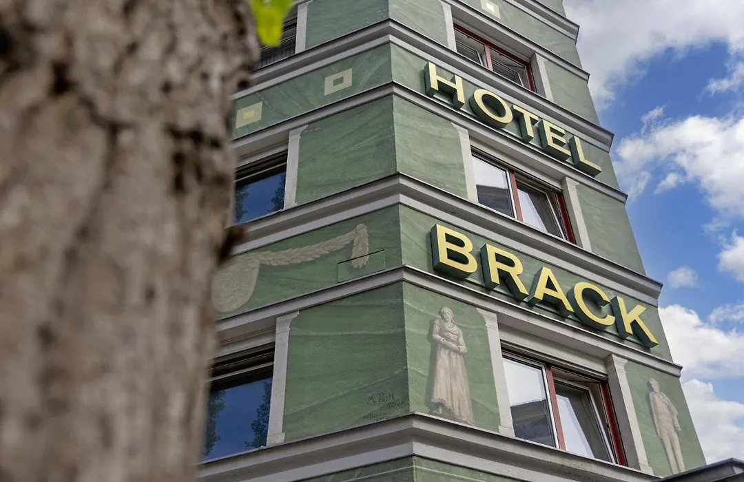 Hotel Brack-1