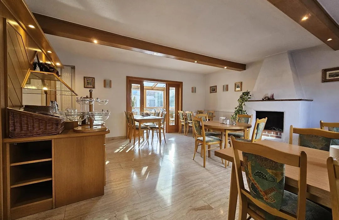 Arrivel Hotel Am Bergson-1