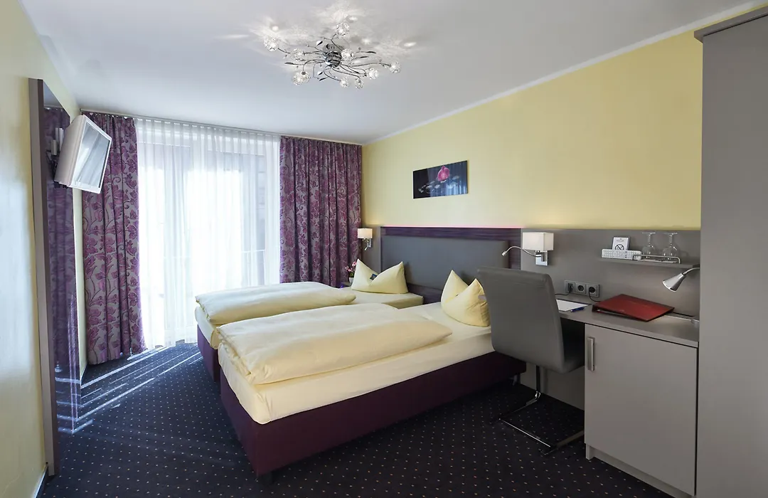 Hotel Alfa Zentrum-1