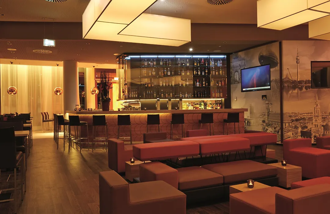 H4 Hotel Muenchen Messe-1