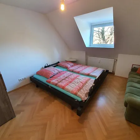 Idyllische Penthouse-Wohnung In Super Lage-2