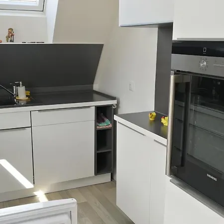 Muenchen Waldperlach Ruhig Und Sehr Schoene Wohnung-3