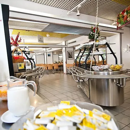 Hostel Haus International-2