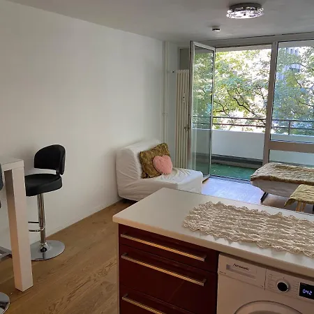 Nettes Zentrales 1 Zimmer-Appartement-2