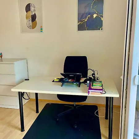 1 Zimmer Wohnung In Schwabing! Fuer Oktoberfest Ab 16-09 Bis 02-10-22 Verfuegbar-3