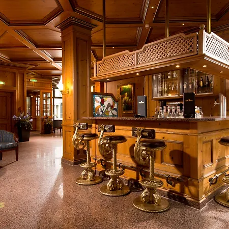 King'S Hotel First-3