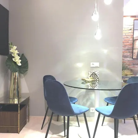 P1 Studio-2