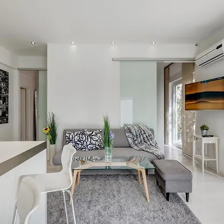 Cozy Modern Apartment With Garden In The Center Next To Oktoberfest-2