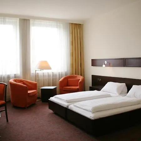 Isar City Pension-2