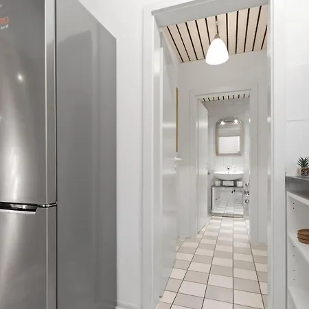 Flatista Homes - Garden House-3