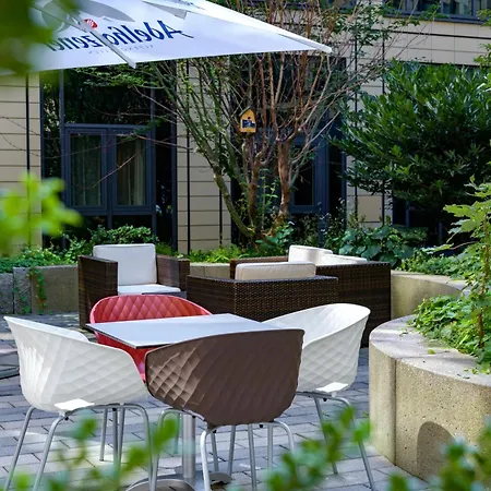Ibis Muenchen Parkstadt Schwabing-2