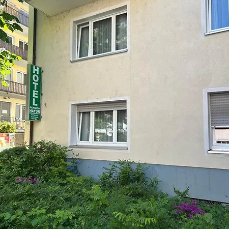 Hotel Pension Haydn-3