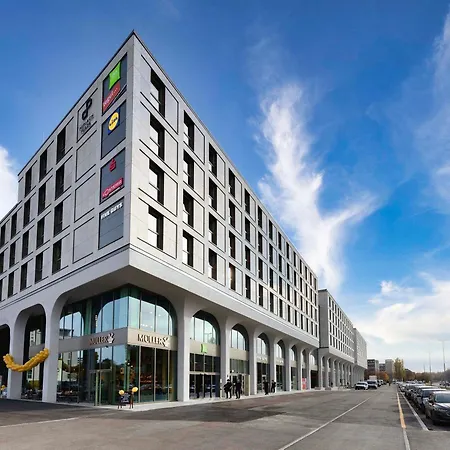 Ibis Styles Muenchen Perlach-2
