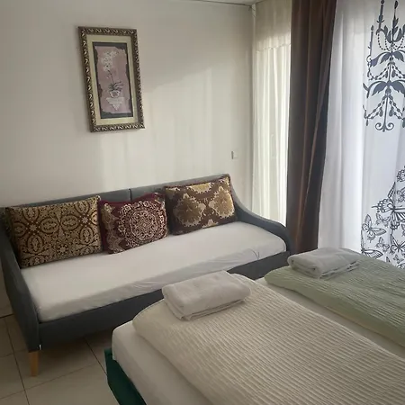 Baynunah Suites Aparthotel-2