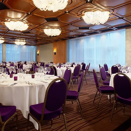 Four Points By Sheraton Munich Arabellapark-2