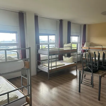 Low Budget Hostel-3