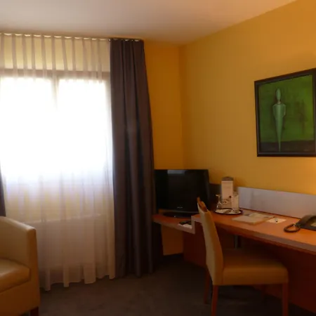 Ghotel Hotel & Living Muenchen-City-2