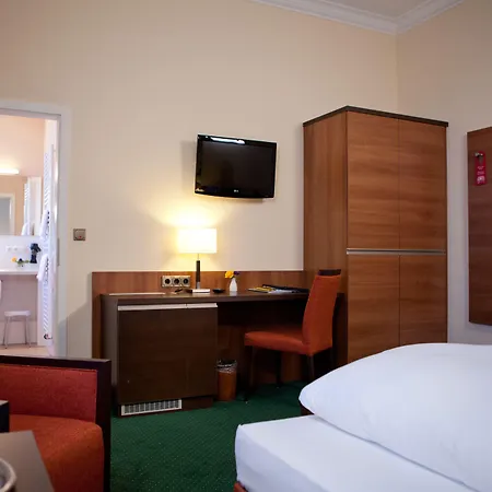 Hotel Gruenwald-3