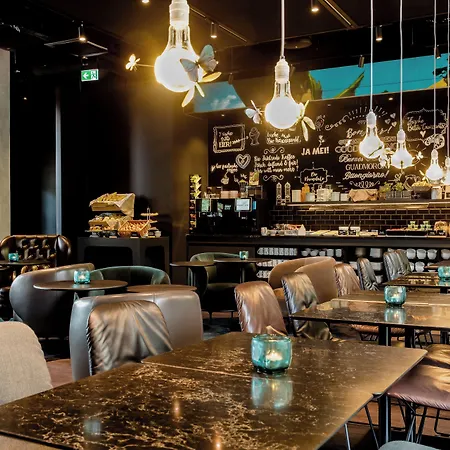 Motel One Muenchen-East Side-3