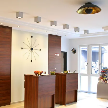 Augusten Hotel Muenchen-3