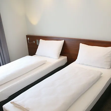 Augusten Hotel Muenchen-2