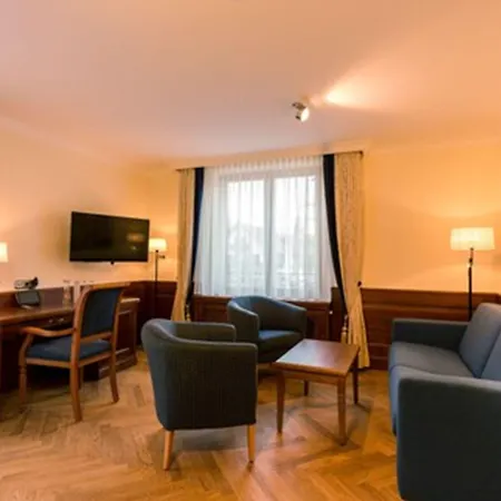 Hotel & Gaststaette Zum Erdinger Weissbraeu-2