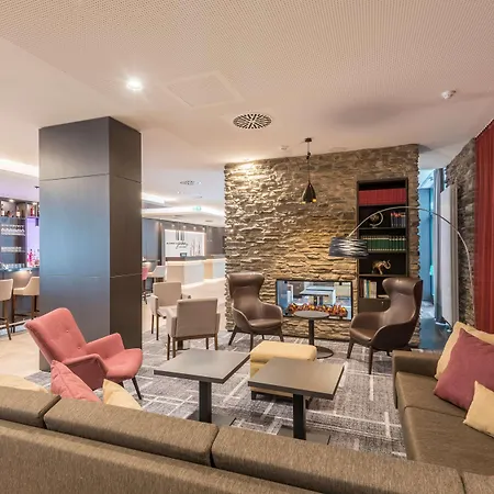 Hilton Garden Inn Munich City West-2