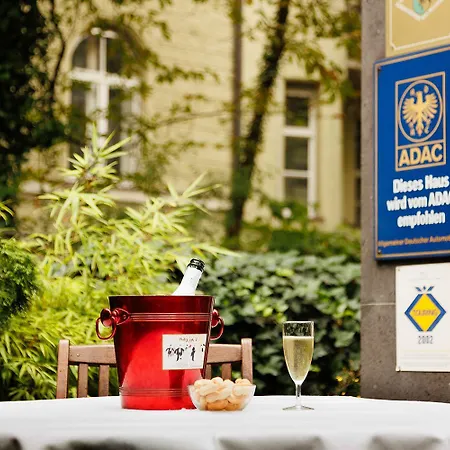 Hotel Nymphenburg City - Muenchen-3