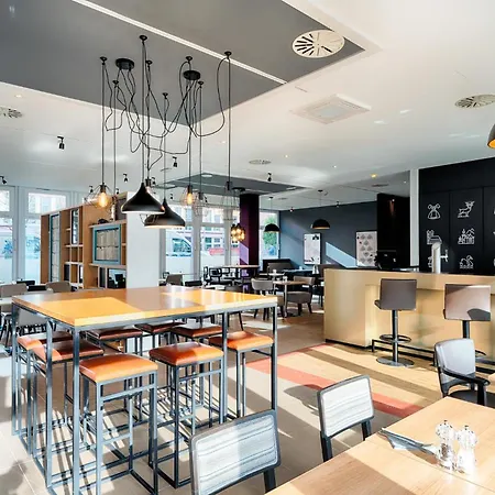 Premier Inn Muenchen City Ost-2