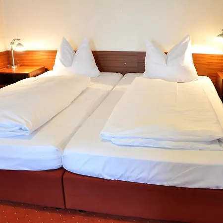 Hotel Dolomit-3