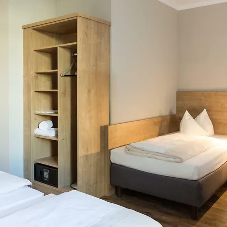 Hotel Dolomit-2