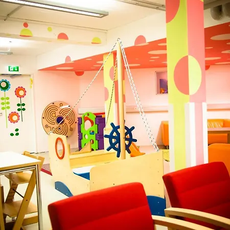 Hi Munich Park Youth Hostel-2