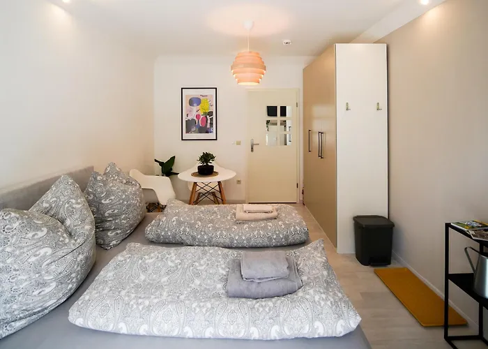 Stilvolles Apartment Im Laessigsten Viertel Munique